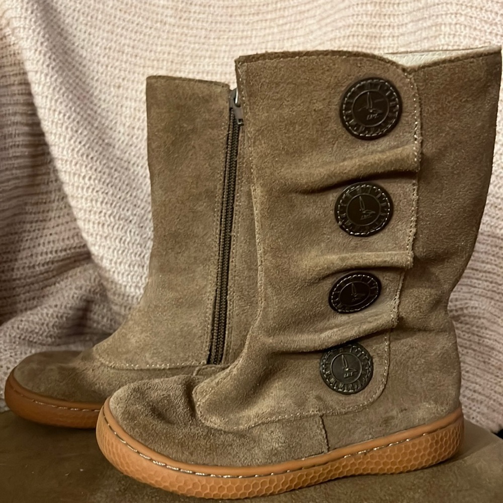 EUC Livie and Luca size 9 toddler boots